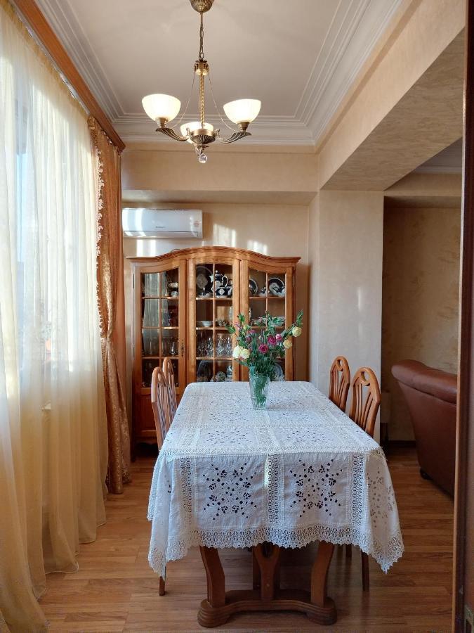 Lesi Apartament Jerevan Exteriér fotografie